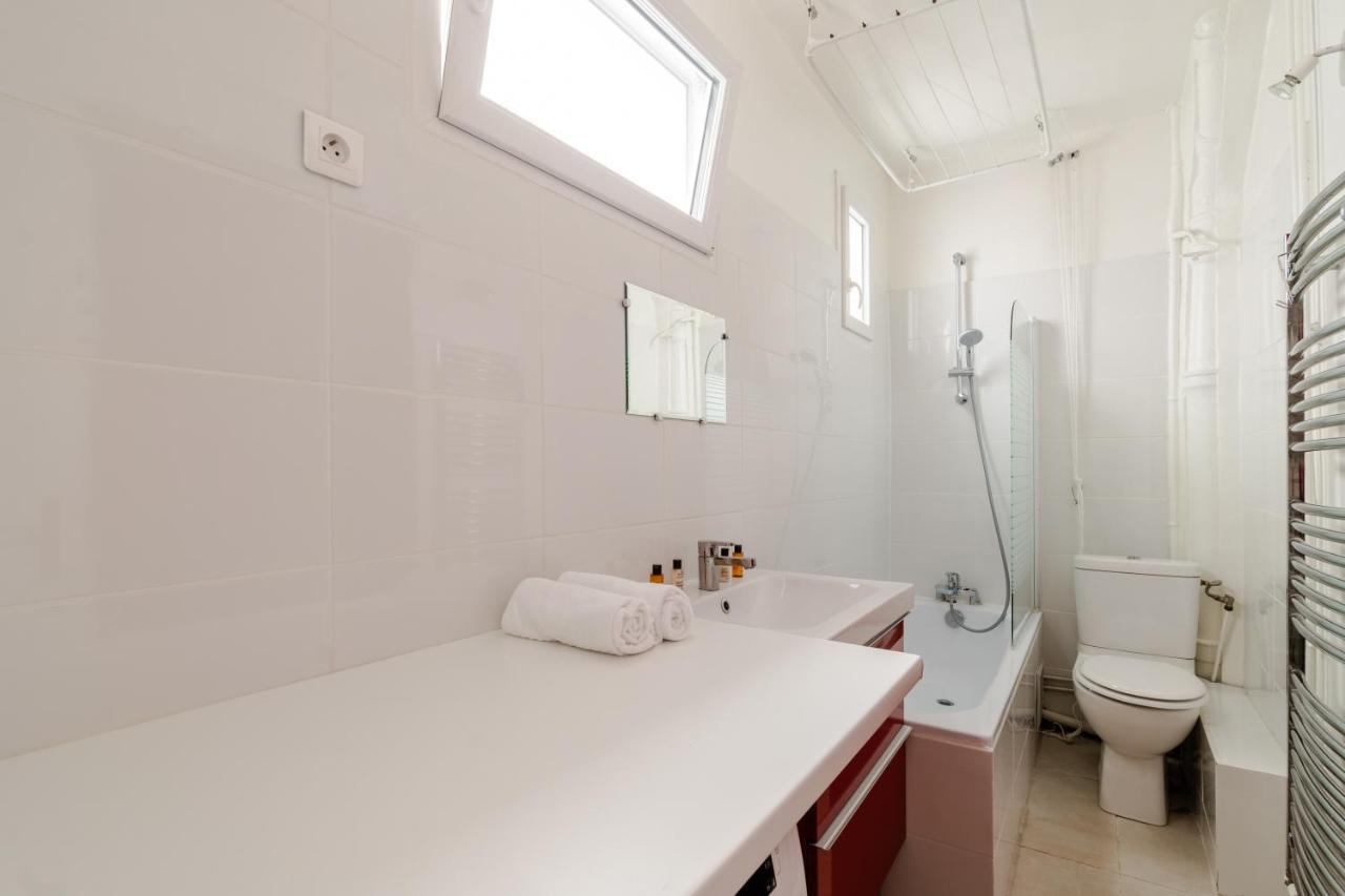 Veeve - Swan's Nest Apartment